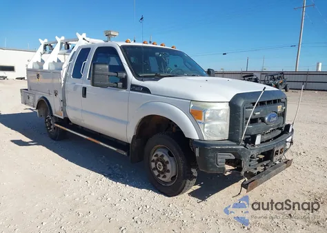 2015 Ford F-250 Xl из США, поврежденный, VIN 1FT7X2B67FEC58647